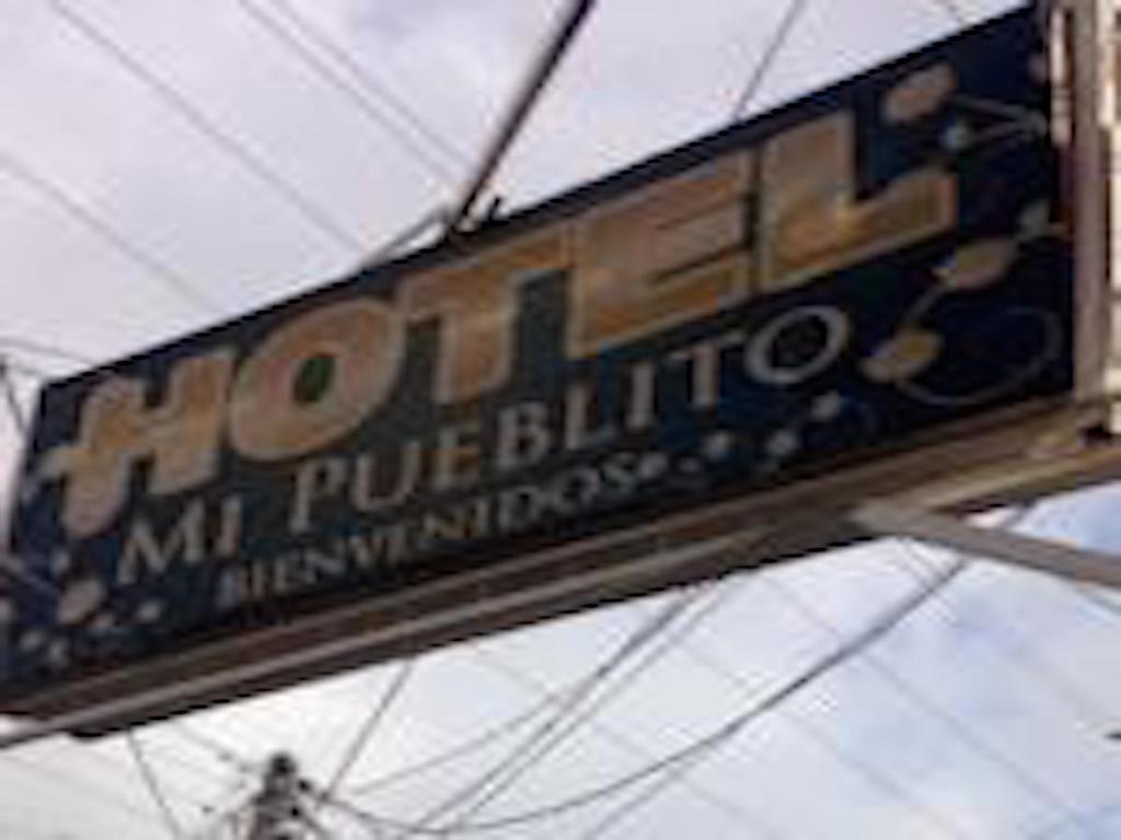 Hotel Mi Pueblito Tonalá Buitenkant foto