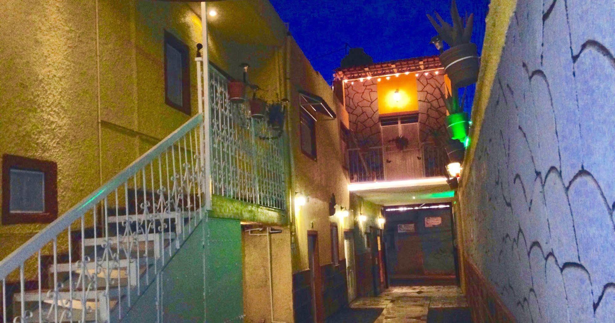 Hotel Mi Pueblito Tonalá Buitenkant foto