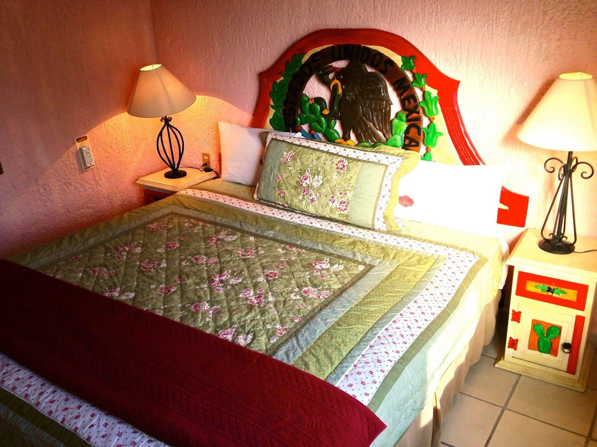 Hotel Mi Pueblito Tonalá Buitenkant foto