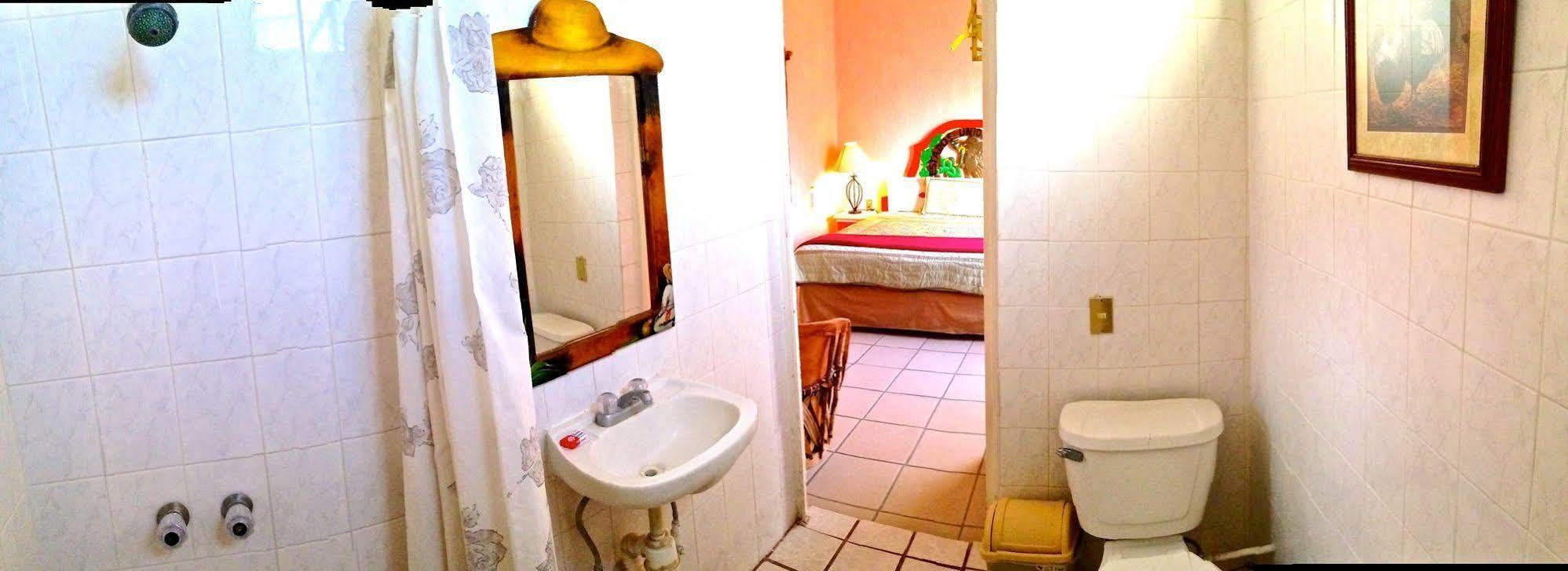 Hotel Mi Pueblito Tonalá Buitenkant foto
